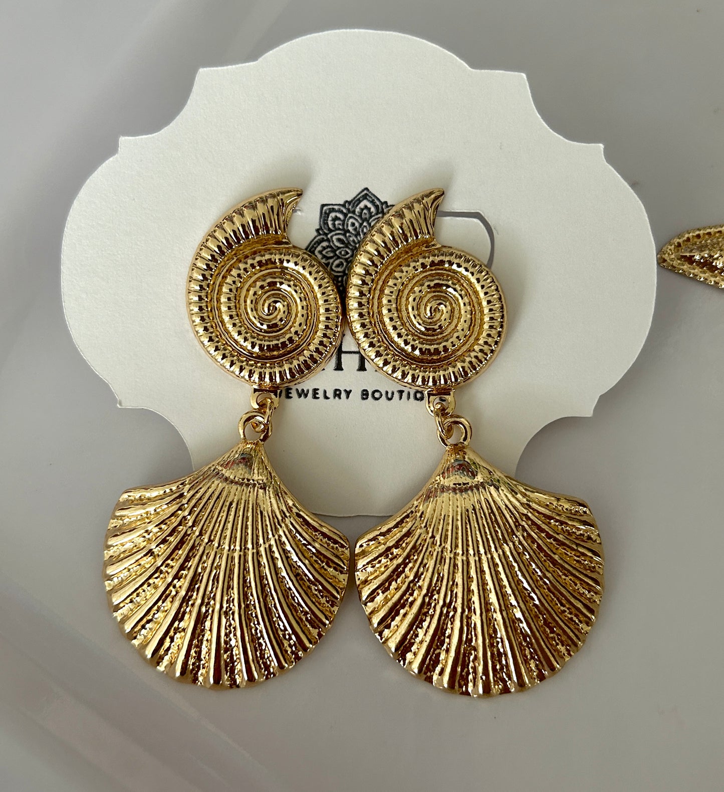 Shell Earrings