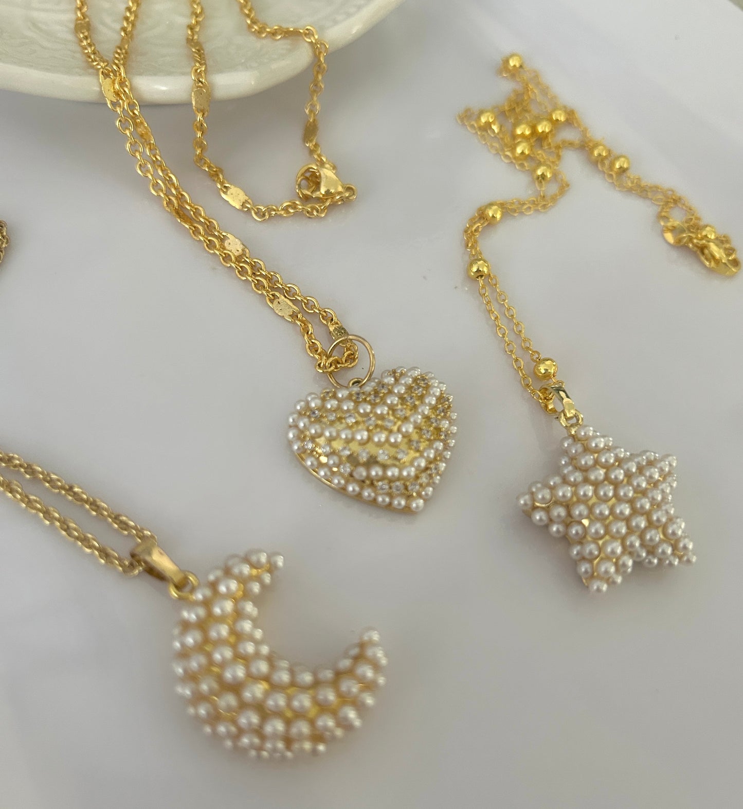 Pearl Design Necklaces