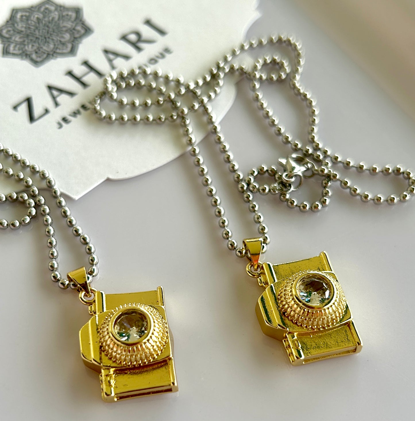 Selfie Necklace